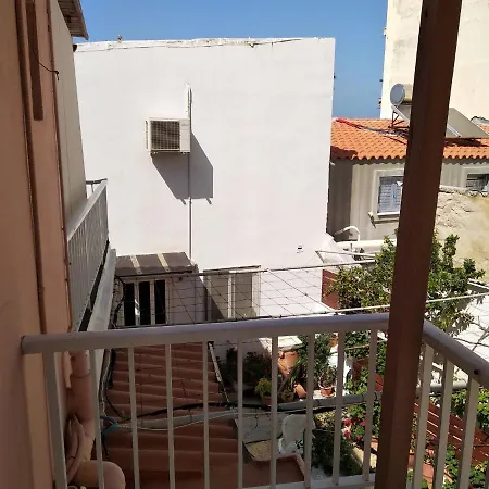 Apartment Nelly's Studio One In Nea Chora Beach Chania