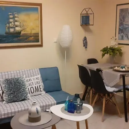 Nelly's Studio One In Nea Chora Beach Chania Apartment *